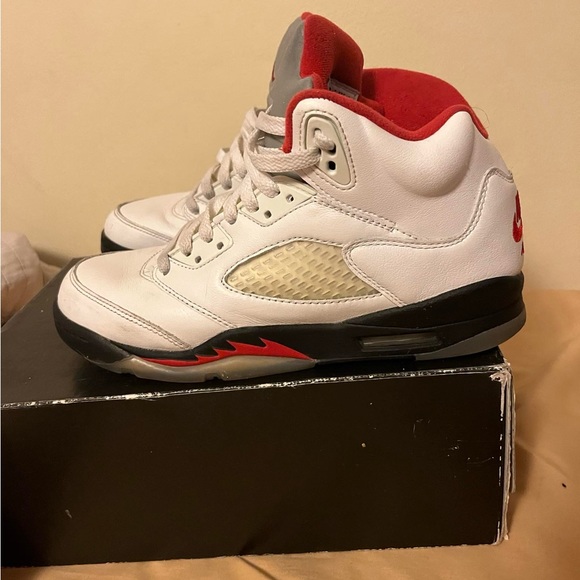 Jordan 5 fire - Picture 4 of 4